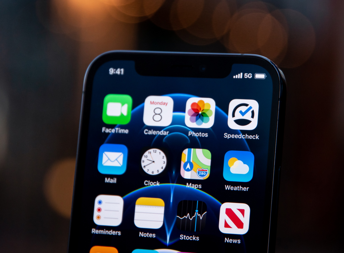 白塔苹果手机维修分享为什么 iPhone 12 在冬季会自动关机 